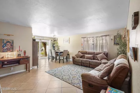 2021 San Jose St, Oxnard, CA 93030 photo 6