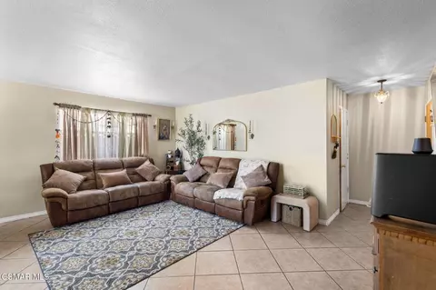 2021 San Jose St, Oxnard, CA 93030 photo 8