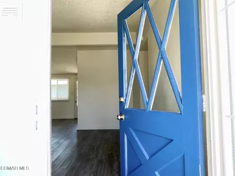 Entry Way - 1404 4th St, Simi Valley, CA 93065 photo 1 of 3