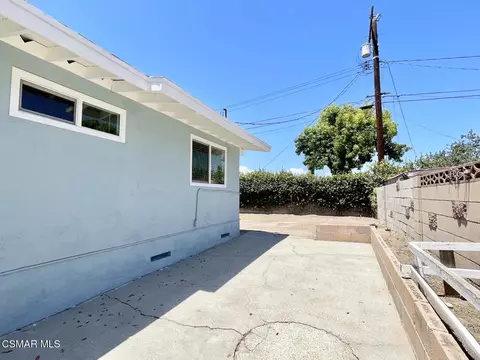 Exterior - 1404 4th St, Simi Valley, CA 93065 photo 5 of 8