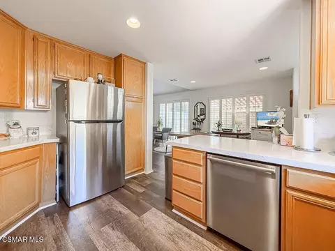 Kitchen - 2037 Freesia Ave, Simi Valley, CA 93063 photo 2 of 2