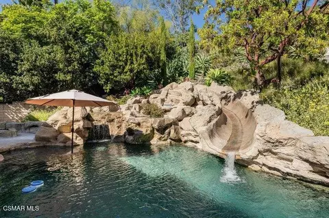 Exterior - 3582 Raincloud Ct, Thousand Oaks, CA 91362 photo 1 of 10
