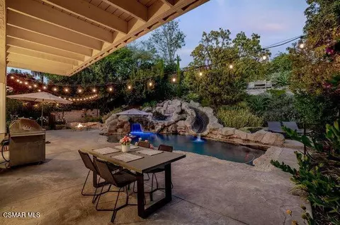 Exterior - 3582 Raincloud Ct, Thousand Oaks, CA 91362 photo 6 of 10
