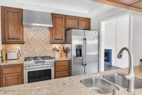 4745 Avedon Rd, Moorpark, CA 93021 photo 15