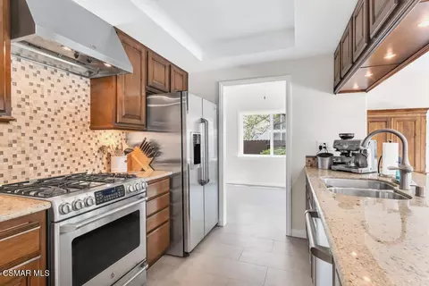 4745 Avedon Rd, Moorpark, CA 93021 photo 14