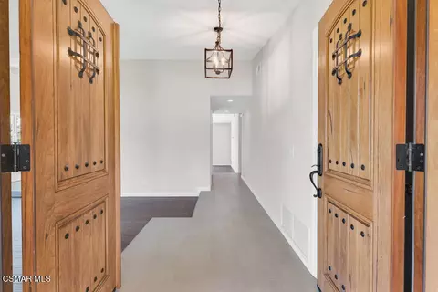 4745 Avedon Rd, Moorpark, CA 93021 photo 4