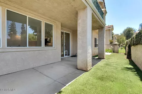 Exterior - 275 Ridgeton Ln #A, Simi Valley, CA 93065 photo 2 of 8