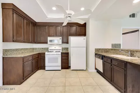 Kitchen - 275 Ridgeton Ln #A, Simi Valley, CA 93065 photo 1 of 3