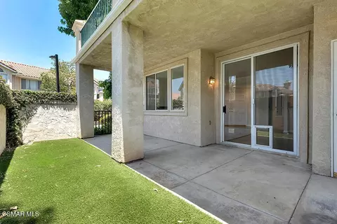 Exterior - 275 Ridgeton Ln #A, Simi Valley, CA 93065 photo 3 of 8