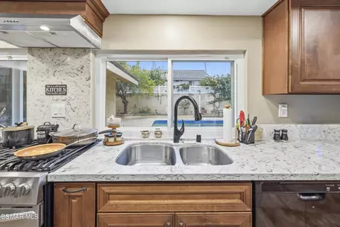 Kitchen - 2151 Olga St, Oxnard, CA 93036 photo 2 of 3