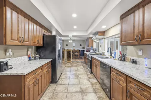 Kitchen - 2151 Olga St, Oxnard, CA 93036 photo 1 of 3