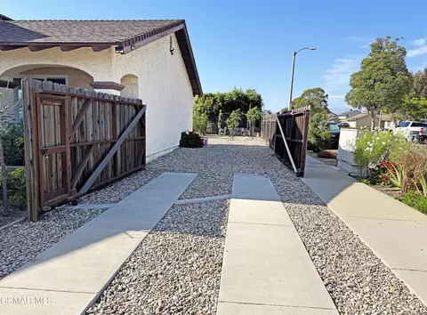 Exterior - 2401 El Portal Way, Oxnard, CA 93035 photo 11 of 14