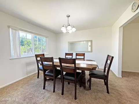 Dining - 2401 El Portal Way, Oxnard, CA 93035 photo 1 of 3