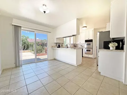 Kitchen - 2401 El Portal Way, Oxnard, CA 93035 photo 5 of 5