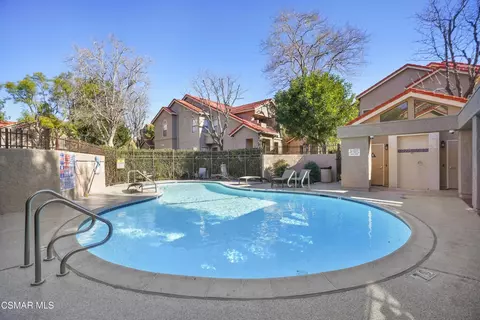 Exterior - 2304 Archwood Ln #92, Simi Valley, CA 93063 photo 3 of 5