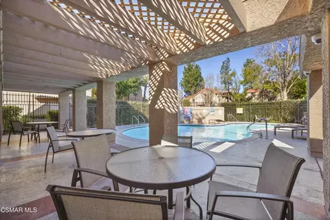 Exterior - 2304 Archwood Ln #92, Simi Valley, CA 93063 photo 5 of 5