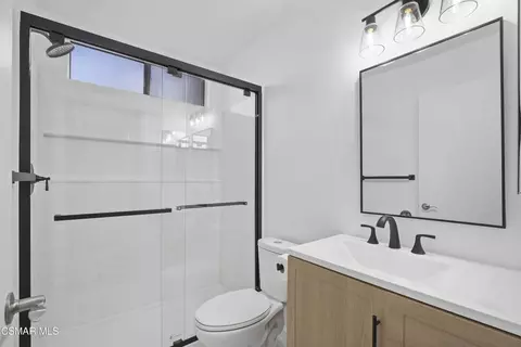 Bath - 2304 Archwood Ln #92, Simi Valley, CA 93063 photo 1 of 3