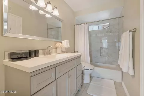 989 N Planetree Ave, Simi Valley, CA 93065 photo 14