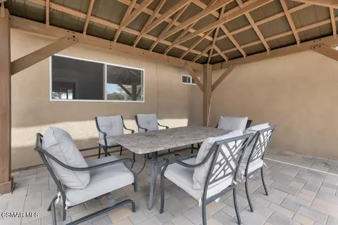 989 N Planetree Ave, Simi Valley, CA 93065 photo 24