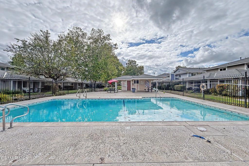 Exterior - 510 Spring Rd #120, Moorpark, CA 93021 photo 8 of 10