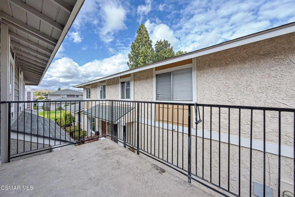 Exterior - 510 Spring Rd #120, Moorpark, CA 93021 photo 2 of 10
