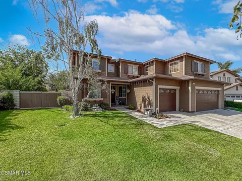 Exterior - 215 Southcrest Pl, Simi Valley, CA 93065 photo 3 of 12