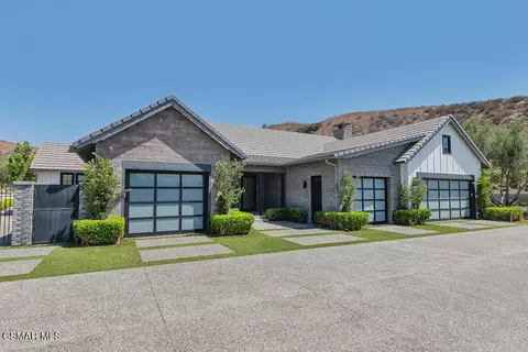 Exterior - 3129 Milestone Ave, Simi Valley, CA 93065 photo 21 of 24