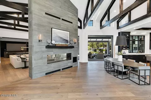 Dining - 3129 Milestone Ave, Simi Valley, CA 93065 photo 1 of 5