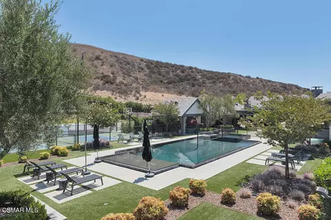 Exterior - 3129 Milestone Ave, Simi Valley, CA 93065 photo 18 of 24