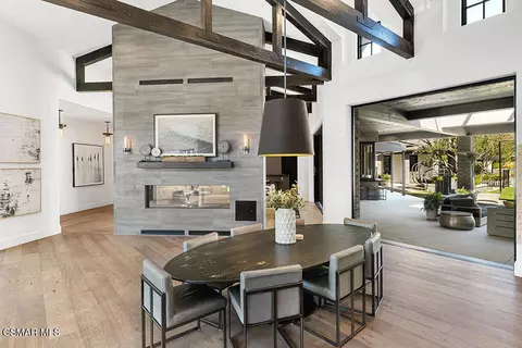 Dining - 3129 Milestone Ave, Simi Valley, CA 93065 photo 2 of 5