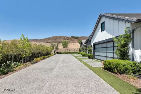 Exterior - 3129 Milestone Ave, Simi Valley, CA 93065 photo 22 of 24