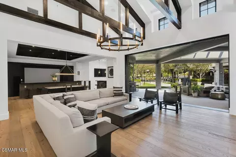 Living - 3129 Milestone Ave, Simi Valley, CA 93065 photo 3 of 3