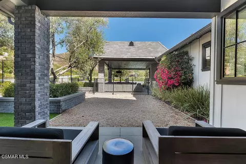 Exterior - 3129 Milestone Ave, Simi Valley, CA 93065 photo 4 of 24