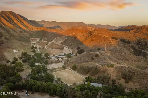 View/Area - 4860 Tapo Canyon Rd, Simi Valley, CA 93063 photo 3 of 5