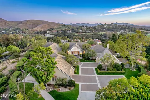 1673 Crown Ridge Ct, Westlake Village, CA 91362