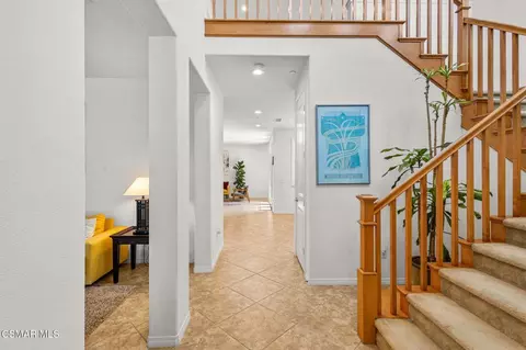 Entry Way - 1346 Estuary Way, Oxnard, CA 93035 photo 2 of 10