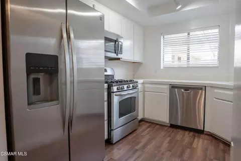 Kitchen - 3366 Darby St #434, Simi Valley, CA 93063 photo 1 of 2