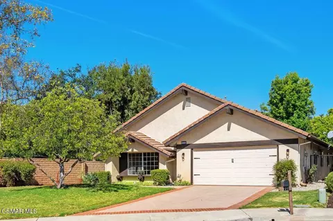 335 Medea Creek Ln, Oak Park, CA 91377