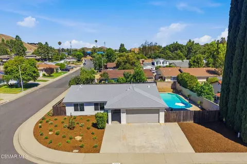 5570 Rock Tree Dr, Agoura Hills, CA 91301