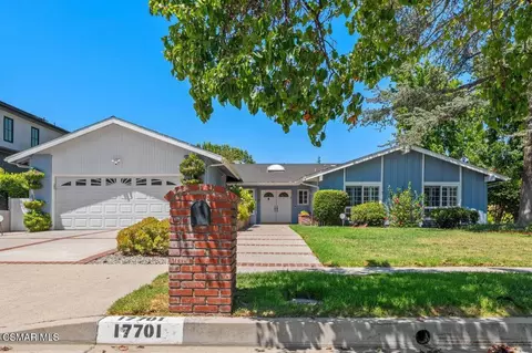 17701 Corinthian Dr, Encino, CA 91316