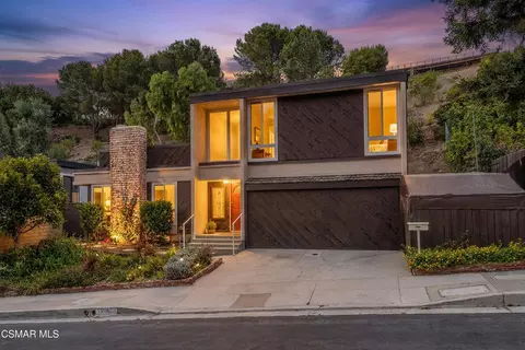 17068 Escalon Dr, Encino, CA 91436