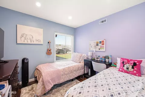 Bedroom - 6395 Keystone St, Simi Valley, CA 93063 photo 3 of 4
