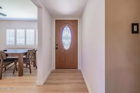 Entry Way - 3217 Hamlin Ave, Simi Valley, CA 93063 photo 1 of 2