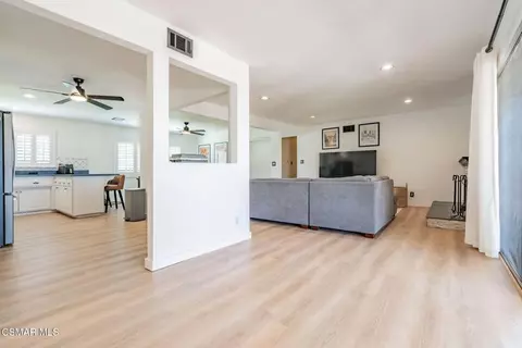 Living - 3217 Hamlin Ave, Simi Valley, CA 93063 photo 3 of 3