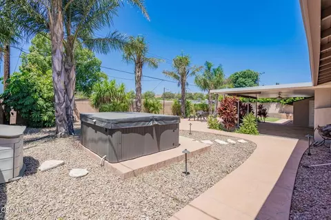 Exterior - 3217 Hamlin Ave, Simi Valley, CA 93063 photo 2 of 7