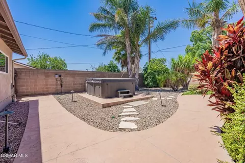 Exterior - 3217 Hamlin Ave, Simi Valley, CA 93063 photo 4 of 7