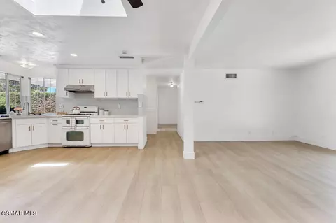 Other - 906 Granby St, Simi Valley, CA 93065 photo 3 of 7