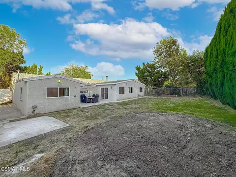 Exterior - 1249 Gibson Ave, Simi Valley, CA 93065 photo 9 of 11