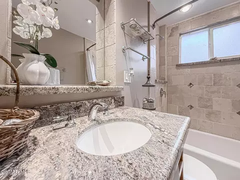 Bath - 1249 Gibson Ave, Simi Valley, CA 93065 photo 4 of 12