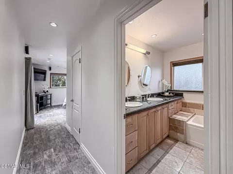 Entry Way - 1249 Gibson Ave, Simi Valley, CA 93065 photo 3 of 3